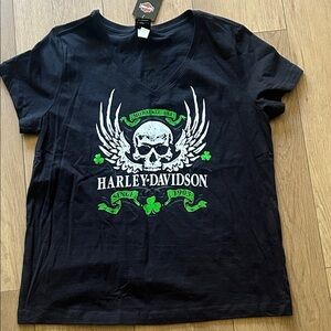 Harley-Davidson Black Tee with Green and White Skull Design